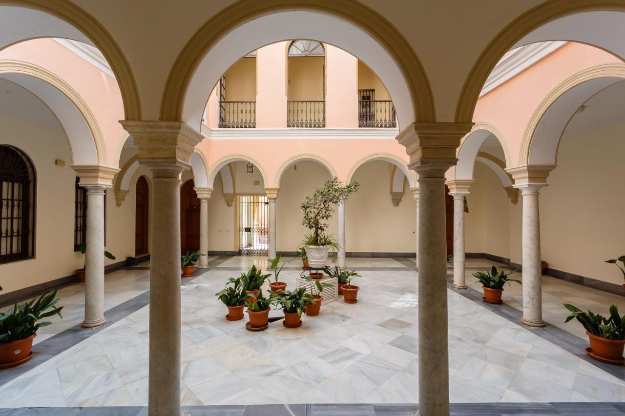Apartamento Semi-Industrial Palacio Castilla Jerez de la Frontera Dış mekan fotoğraf