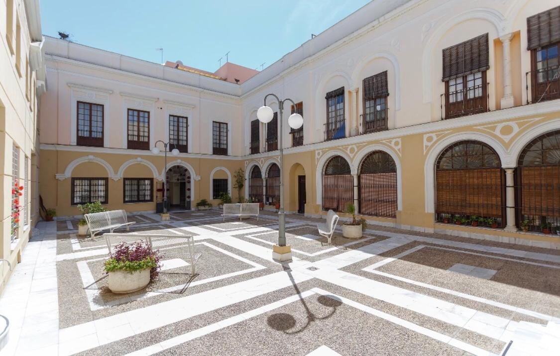 Apartamento Semi-Industrial Palacio Castilla Jerez de la Frontera Dış mekan fotoğraf